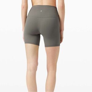 EUC Lululemon Align Short 6” Grey Sage Size 16